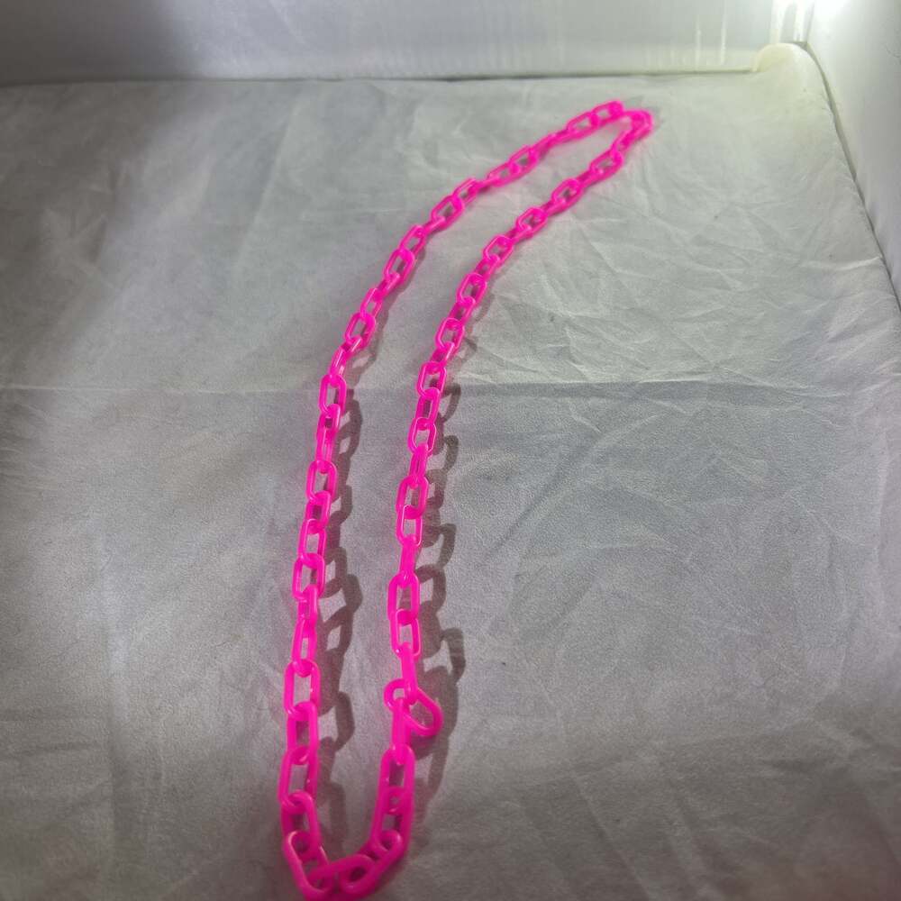 Vintage 1980's Pink Plastic Chain Link‎ Necklace for Bell Clip-On Charms